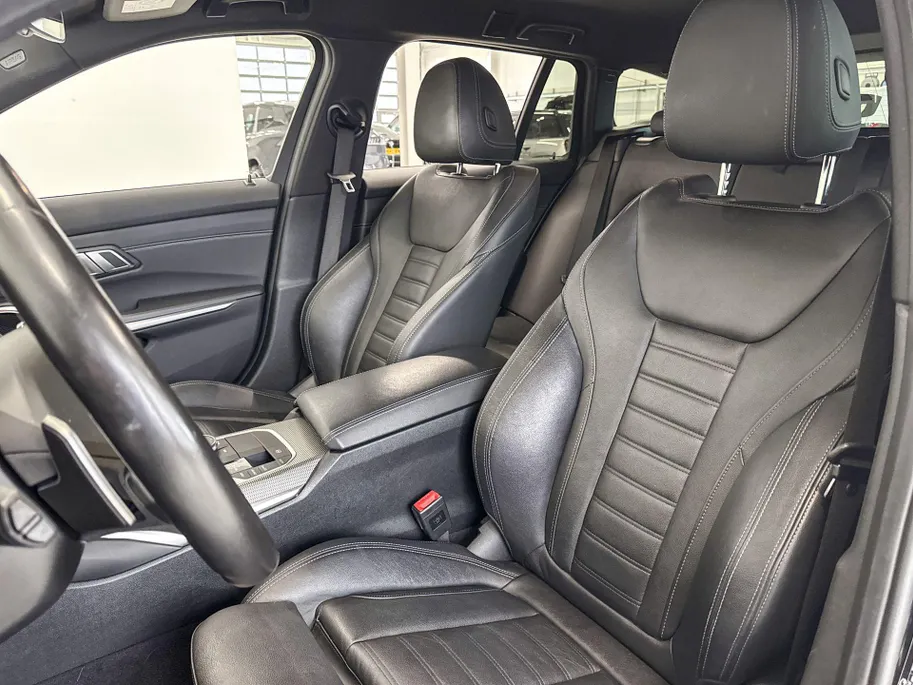 BMW 3 Serie Touring 320i High Executive Edition Model M Sport
