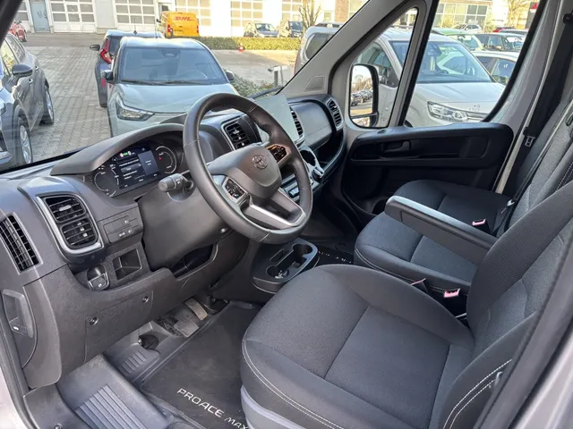 Toyota ProAce Max Elec 3.5t L3H2 Navigator 110KWH Trekgewicht 2400 kg