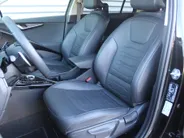 Kia Niro 1.6 GDi Hybrid DynamicPlusLine | Schuif-/kanteldak | Stuur-/stoelverwarming | Cruise adapt. | Camera | HUD | LED | Clima | 16' LM | Navi |