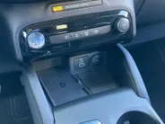 Ford Kuga 2.5 PHEV Titanium Elektrisch wegklapbare trekhaak - Draadloos opladen telefoon - Navigatie - Camera - DEMO