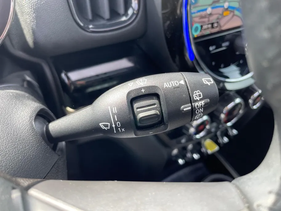 MINI Countryman 1.5 Cooper S E ALL4 Chili *Automaat*Navi+Camera*Climate Control*Schuif/kanteldak*Heads up Display*Harman Kardon Audio*Stoelverwarming*Vol opties!
