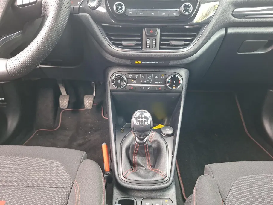 Ford Fiesta 1.0 EcoBoost Hybrid ST-Line 125 pk | Stoel- stuur en voorruitverwarming | Navigatie via Apple Carplay & Android auto | Parkeer sensoren
