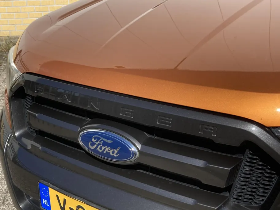 Ford Ranger 3.2 5-cilinder TDCi 200 pk 4WD Wildtrak Supercab Adaptieve Cruise Control - Navigatie - Trekhaak- afsluitbare Rollertop