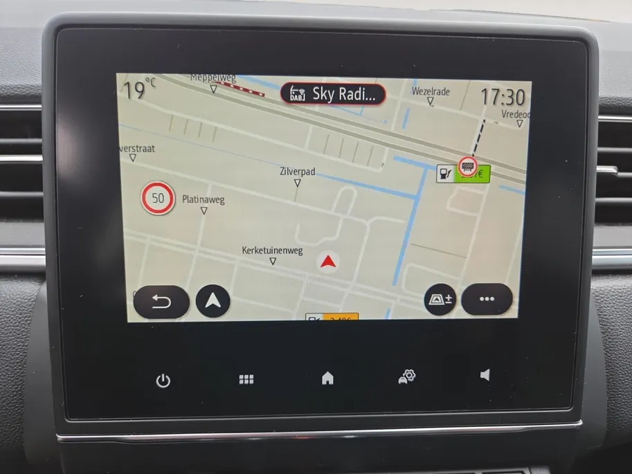 Renault Captur 1.6 E-Tech full hybrid 145 techno Automaat | 1e Eigenaar | Navi | Camera | Two tone metallic lak | Carplay | Bovag garantie | NAP