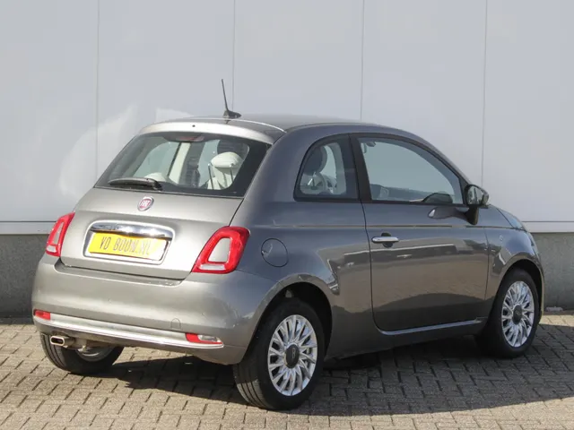 Fiat 500 1.2 Lounge Automaat | Carplay / Android auto | Airco | Cruise | Park sens