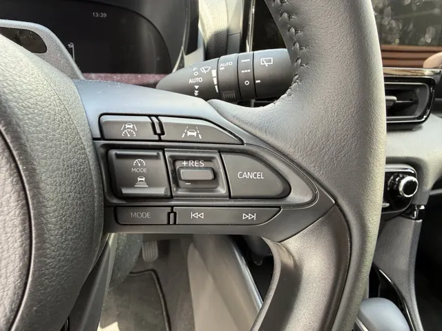 Toyota Yaris 1.5 Hyb. 115 Dynamic | Comfort Pack |