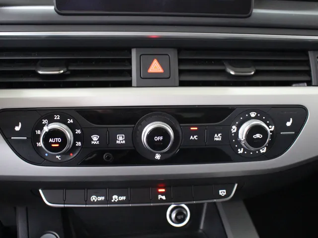 Audi A4 Avant 35 TFSI Pro Line Navigatie | Parkeersensoren | All Season Banden | Dealeronderhouden