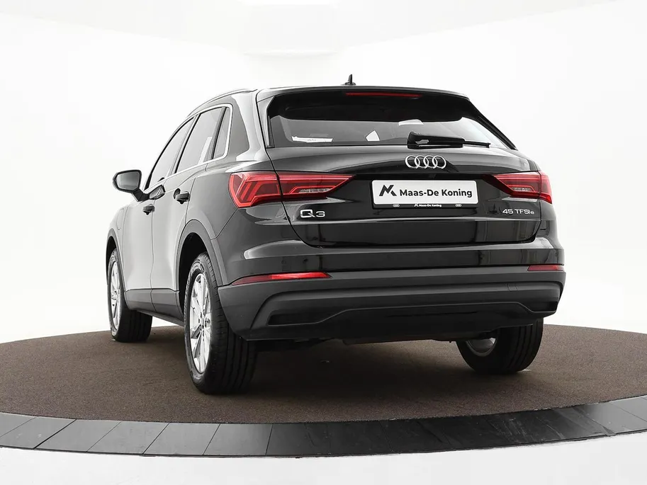 Audi Q3 45 TFSIe 245pk S-tronic Advanced Edition · SOH 92,5% · Camera · Apple/Android Car Play · S line interieur · P-Sensoren · Elek. Achterklep · 18'' Inch · Stoelverwarming ·