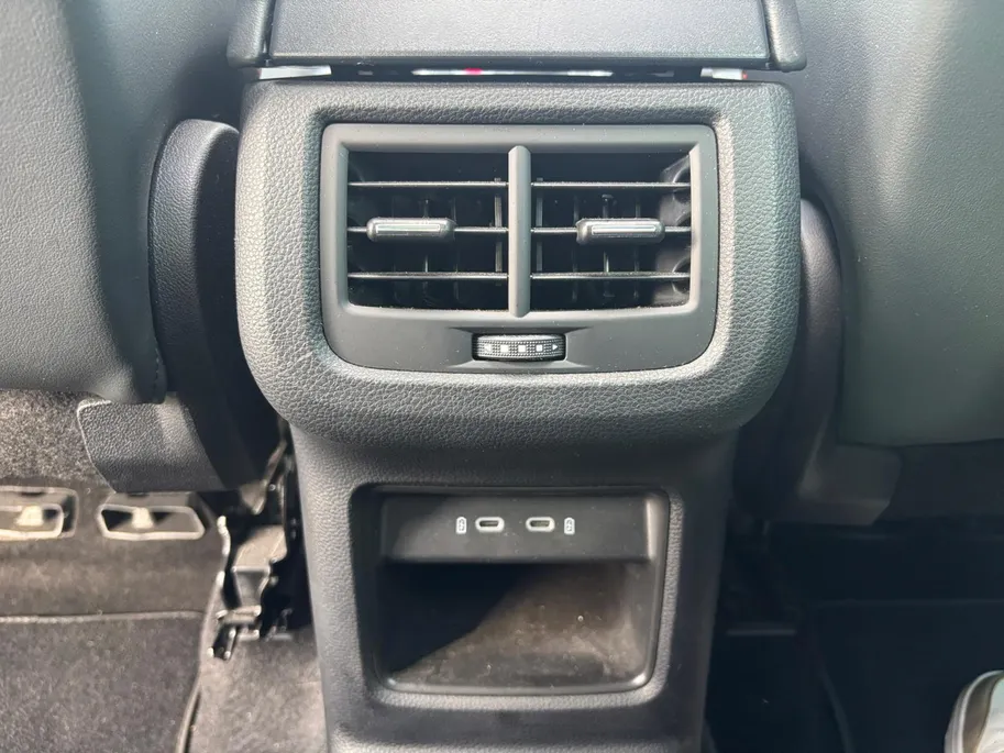 SEAT Ateca 1.5 TSI FR Business Intense | Trekhaak | 1800 Trekhaak | adaptieve Cruise Control | Parkeer Camera | Stoel/Stuurverwarming | Schuif/kantel Dak |