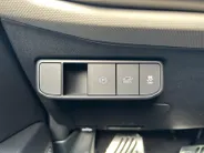 Kia EV4 Hatchback GT-PlusLine 81.4 kWh | Schuif/kanteldak | Lederen bekleding | 360 Graden camera | Head up display | Elektrische achterklep | Elektrische stoel verstelling met geheugen | Stoel verwarming + ventilatie voor | Dodehoek camera | Draadloze oplader | 