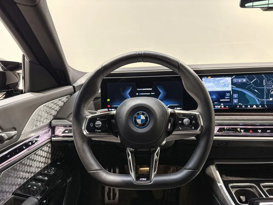 BMW i7 M70 xDrive 106 kWh