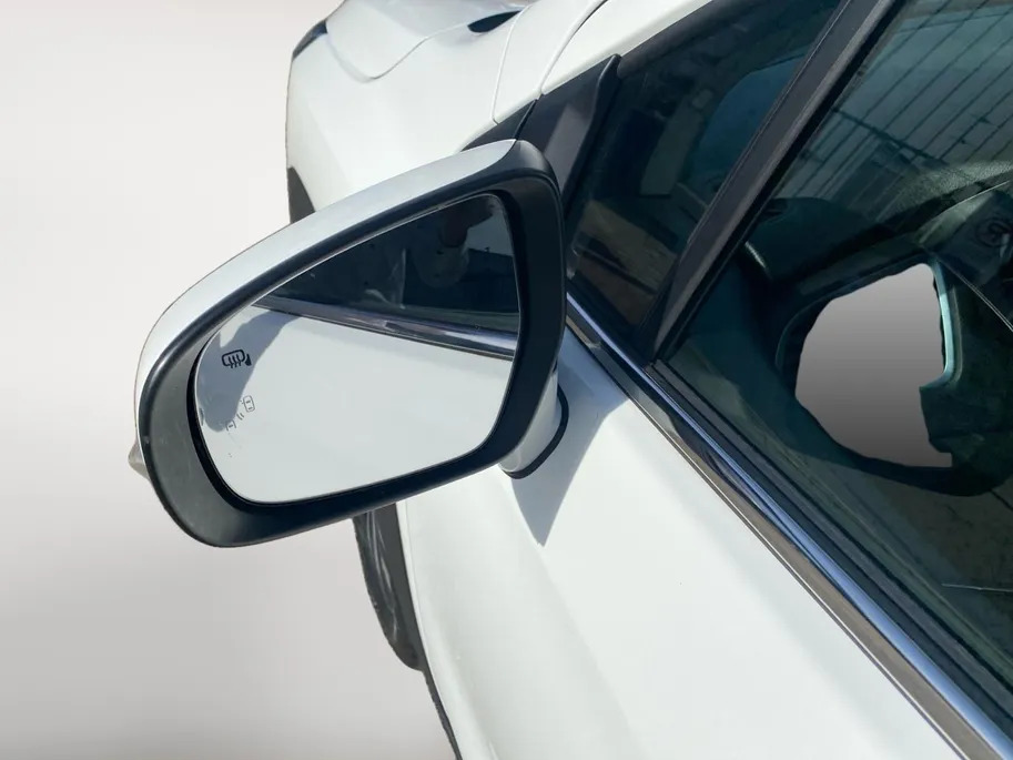 Suzuki S-Cross 1.4 Boosterjet Style Smart Hybrid | Trekhaak | Navigatie | Hoge instap | 360camera | Stoelverwarming