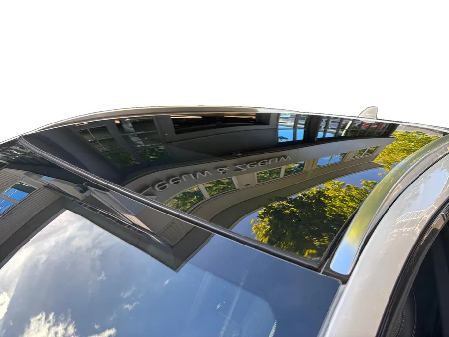 Nissan QASHQAI N-Connecta 158PK AUTOMAAT | Navigatie | Google Built-in | Adaptive Cruise Control | Climate Control | 360 camera | Parkeersensoren rondom | Lichtmetalen velgen | Panorama dak |