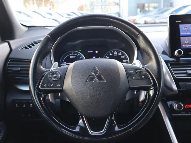 Mitsubishi Eclipse Cross 2.4 PHEV Intense+ Trekhaak | Standkachel | Carplay
