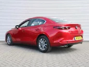 Mazda 3 2.0 e-SkyActiv-G M Hybrid 122 Comfort | Stuur-/stoelverwarming | Camera | Cruise adapt. | Clima | 16' LM | HUD | LED | Dodehoek detectie |