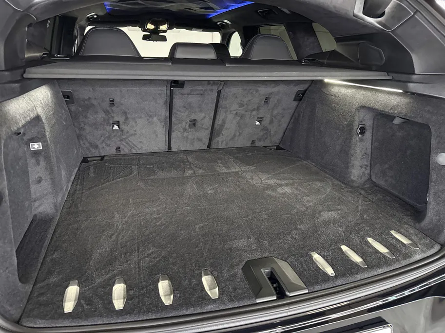 BMW XM PHEV 50e 30 kWh