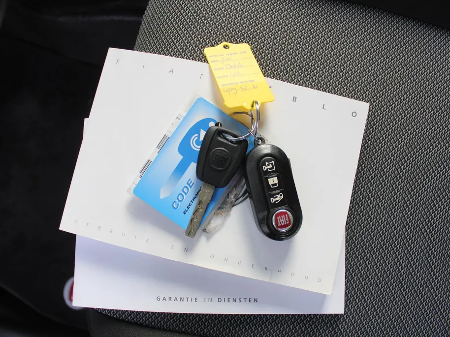 Fiat Doblò Cargo 1.6 MJ L1H1 S Trekking | Navi | Cruise | Airco | Parkeersensoren achter | Apple Carplay/Android Auto | Dealeronderhouden |