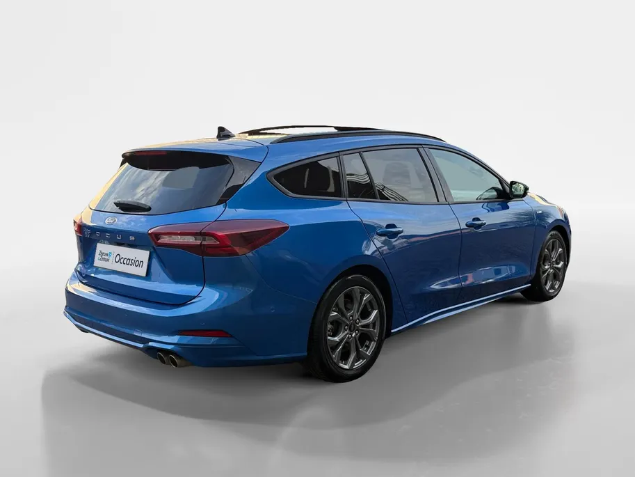 Ford Focus Wagon 1.0 EcoBoost Hybrid ST Line X | Winter Pack | Driver Assistance Pack | Panormadak | Apple Carplay & Android Auto | Navigatiesysteem |