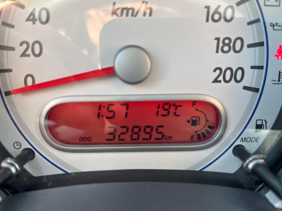 Suzuki Splash 1.0 VVT Comfort | Dealer onderhouden | Zeer lage kilometerstand | Compacte en zuinige auto met hoge zit | Airco