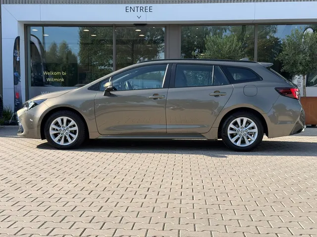 Toyota Corolla Touring Sports Hybrid 140 Active | Stoelverwarming | Parkeersensoren V+A