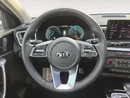 Kia XCeed 1.6i PHEV ExecutiveLine 1e Eigenaar | Dealer Onderhouden | Meest luxe uitvoering | Fabrieksgarantie | Stoelverwarming en Ventilatie | Carplay & Android | Camera | Dodehoek Detectie | Leder | Cruise Control Adaptief | Panorama Dak |
