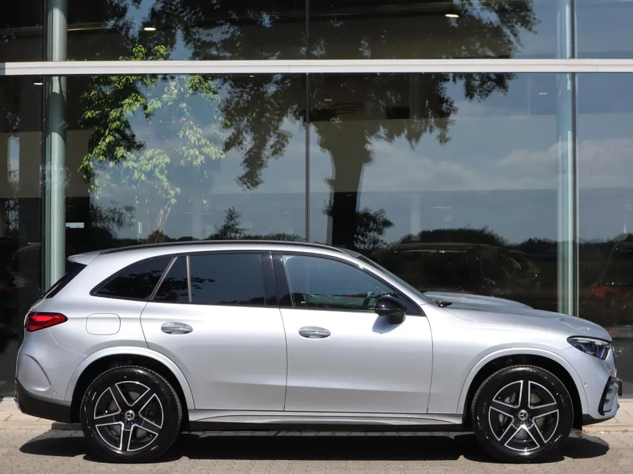 Mercedes-Benz GLC 300e 4MATIC Business Solution AMG l Keyless l Stoelverwarming l Memory