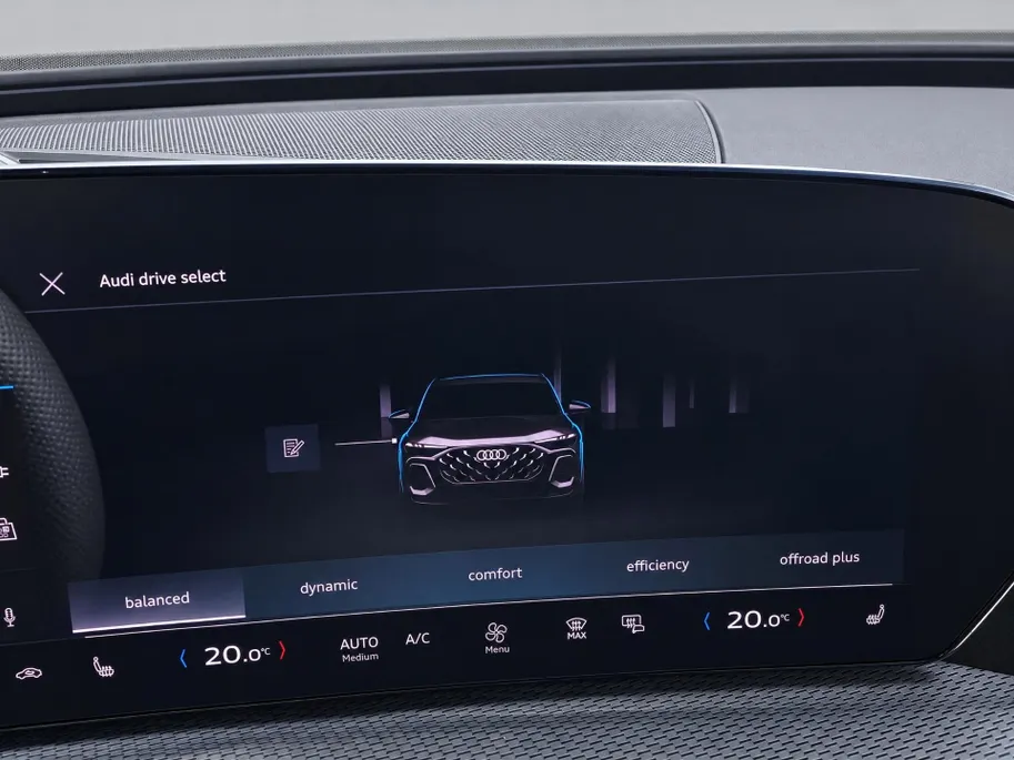 Audi Q5 2.0TFSIe-hybrid 270kW/367PK quattro S edition · Trekhaak · Leder · Camera · Apple/Android Car Play · Drive select · Garantie t/m 25-02-2028