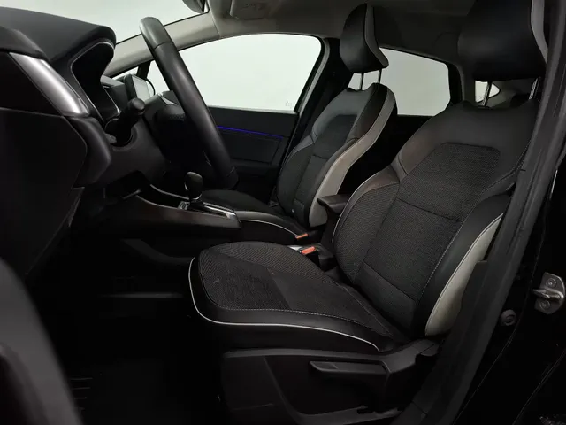 Renault Captur E-Tech plug-in hybrid 160PK techno | CAMERA | NAVI