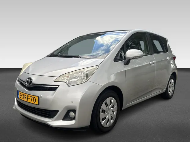 Toyota Verso-S