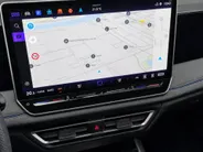 Volkswagen Tiguan 1.5eHybrid 150kW/204PK R-Line Black Style · Leder · Trekhaak · Panoramadak · 360°Camera · Garantie t/m 28-10-2030 of 100000km.