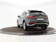 Audi Q5 Sportback 50 TFSIe 299pk S-Tronic S edition Competition · Panoramadak · Camera · Keyless · Elek. Stoelen + Geheugen Bestuurder · Elek. Achterklep · Apple/Android Car Play ·