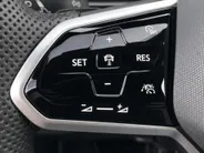 Volkswagen Tiguan 1.4 TSI eHybrid R-Line Business+ · Trekhaak · Camera · Stoelverwarming · Navigatie · Apple/Android Car Play · Garantie t/m 24-02-2027 of 100000km.