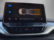 Volkswagen ID.4 Pro 77 kWh 150kW/204PK · Trekhaak · Panoramadak · Parkeersensoren · Apple/Android Car Play ·