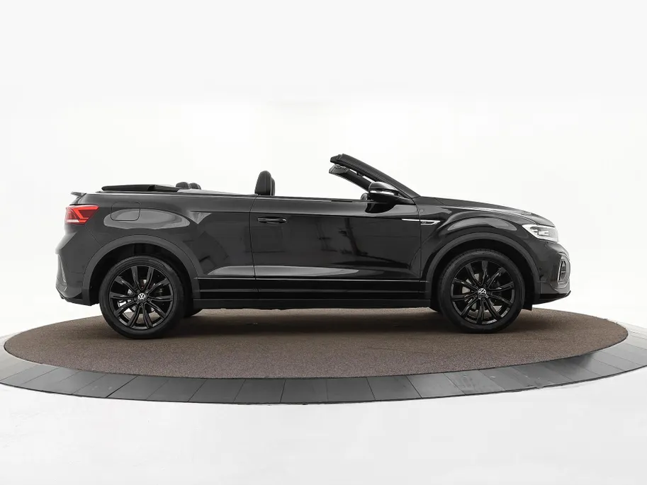 Volkswagen T-Roc Cabrio 1.5 TSI 150pk DSG R-Line · Camera · Apple/Android Car Play · Stoel-& Stuurverwarming · P-Sensoren · 18'' Inch ·