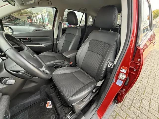 Suzuki S-Cross 1.5 Hybrid Style