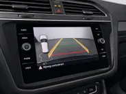 Volkswagen Tiguan 1.4 TSI eHybrid 245pk DSG Life Business · Camera · Apple/Android Car Play · Wegklapbare Trekhaak · Stoelverwarming · Navigatie · P-Sensoren · 18'' Inch ·