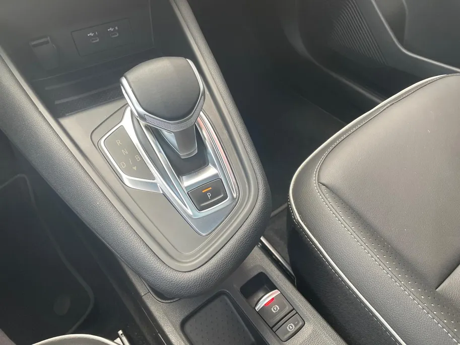 Mitsubishi ASX 1.6 HEV AT Instyle 143PK AUTOMAAT | Schuif-kanteldak| Navigatie| Leer| Lichtmetalen velgen| BOSE| Camera| Parkeersensoren| Metallic lak