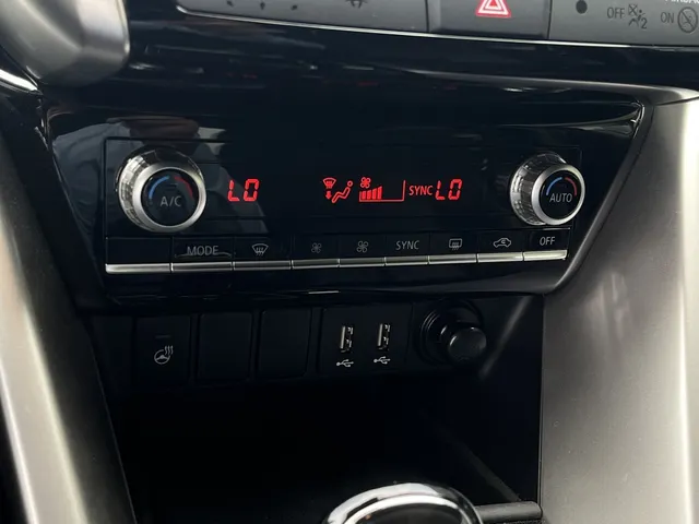 Mitsubishi Eclipse Cross 2.4 PHEV Instyle | Panoramadak