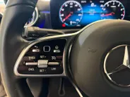 Mercedes-Benz CLA 180 AUTOMAAT | LUXURY LINE | APPLE CARPLAY | NL-AUTO |