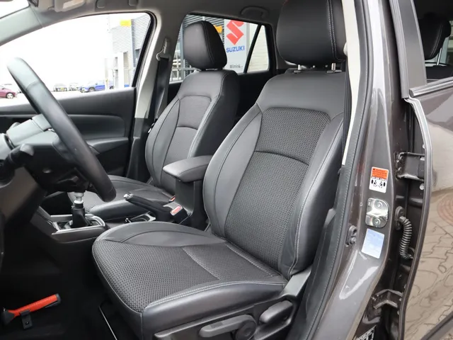 Suzuki S-Cross 1.4 BoosterJet Style Hybrid AdaptiveCruise | Carplay | 360 camera