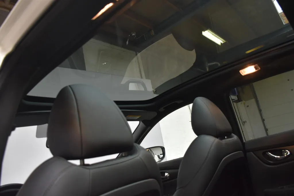 Nissan QASHQAI 1.3 DIG-T 160pk DCT Automaat Evapo New Tekna | 19 Inch velgen | Navi |Camera Cruise | Pano | Trekhaak | Keyless entry
