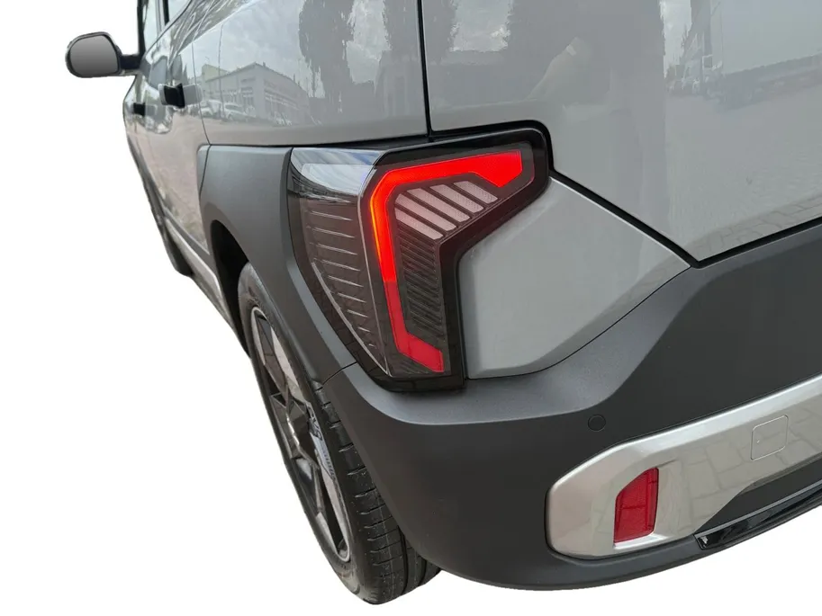 Kia EV2 Plus Advanced 61 kWh Demonstratie auto | Leverbaar vanaf maart 2027 | Schuifdak | Stoel + Stuurverwarming |