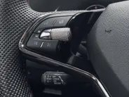Škoda Octavia Combi 1.4 TSI 245pk DSG RS iV PHEV Business · Trekhaak wegklapbaar · Camera  · Navigatie · Stoel-& Stuur- en achterbankverwarming · 18'' Inch ·