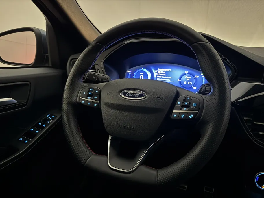 Ford Kuga 2.5 PHEV ST-Line | Elektrisch Wegklapbare Trekhaak | Panorama Dak | Winter Pack |