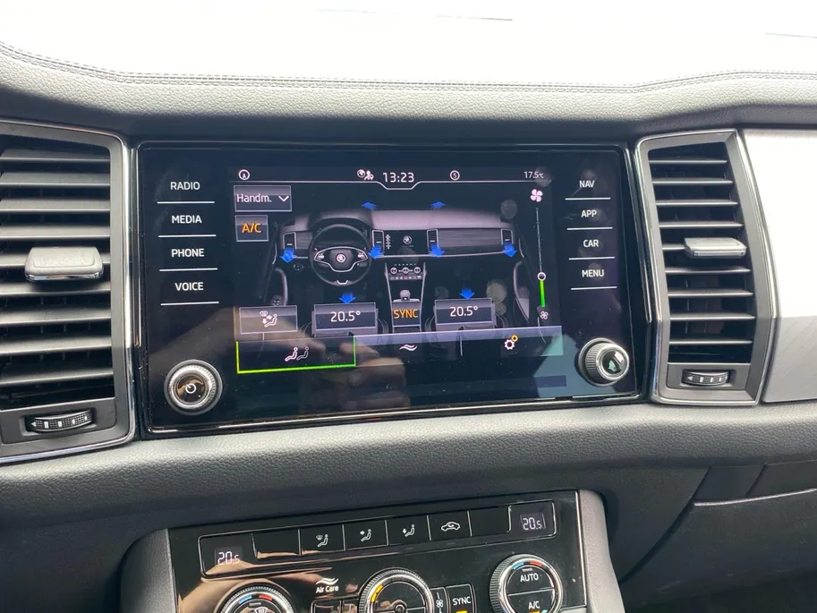 Škoda Kodiaq 1.5 TSi DSG7-autom. Business Edition LED | navigatie | adapt. cruise control | sunset | etc.