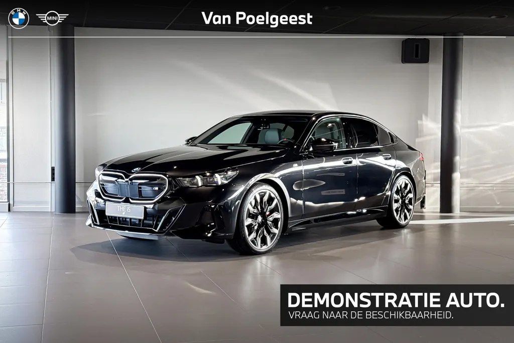 BMW i5 M60 xDrive 84 kWh