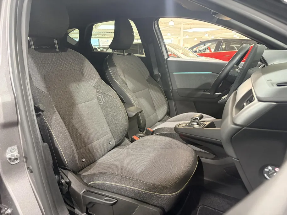 Renault Captur 145PK E-Tech Full Hybrid Techno Automaat | Navi | Camera | Parkeersensoren | Apple CarPlay/Android Auto | Adaptive Cruise Control | Digital Cockpit | Lichtmetalen Velgen | Full LED |