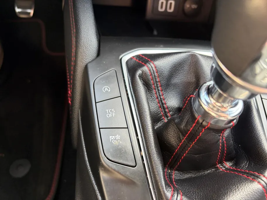 Ford Focus Wagon 1.0 EcoBoost Hybrid ST Line X Business 155PK | B&O | Winter Pack | Adaptieve Cruise Control | Camera | El. Achterklep | BLIS