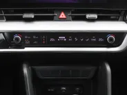 Kia Sportage 1.6 T-GDi MHEV DynamicLine | Camera | Clima | Cruise adapt. | Navi | PDC | LED | 17' LM | Apple Carplay/Android Auto |
