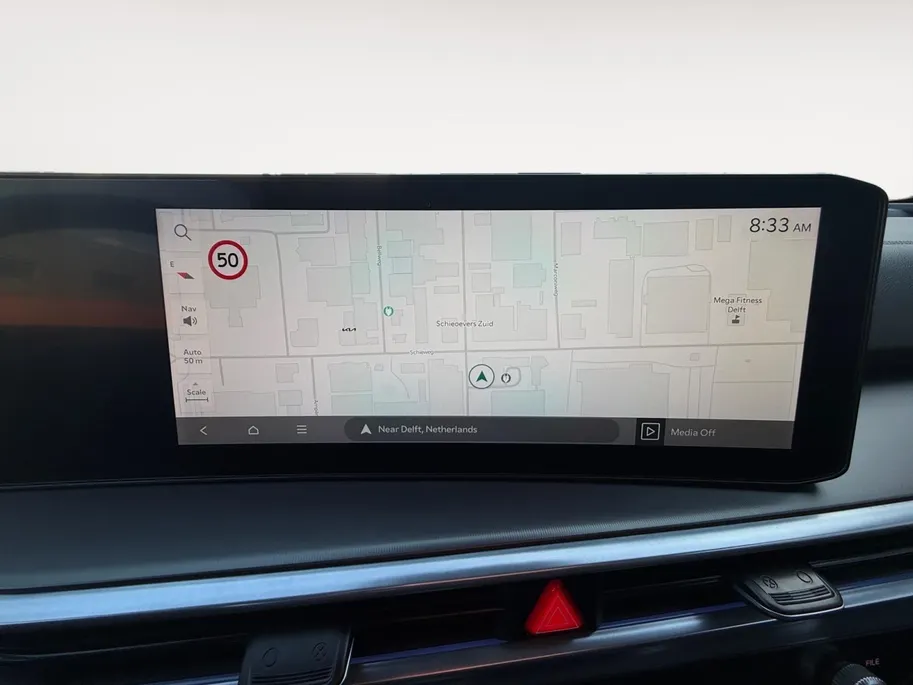 Kia Sorento 1.6 T-GDi Plug-in Hybrid 4WD ExecutiveLine 7p | Navi | Clima | 360° Camera | Stoelventilatie | Stoel-/Stuurverwarming | Cruise Control | Keyless Entry | 7-Persoons|